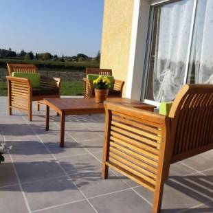 Фотографии гостевого дома
Maison de 2 chambres avec jardin clos et wifi a Pujaut