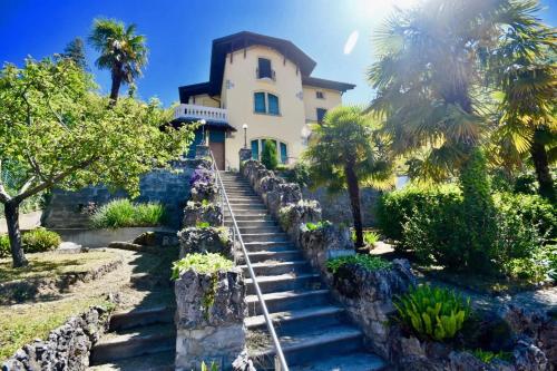 Фотографии гостевого дома
Villa Silvana