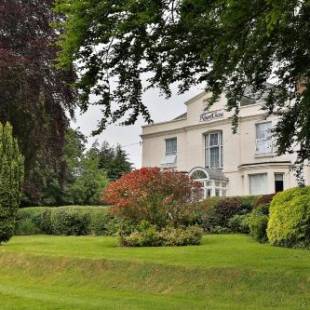 Фотографии гостиницы 
            Best Western The Royal Chase Hotel