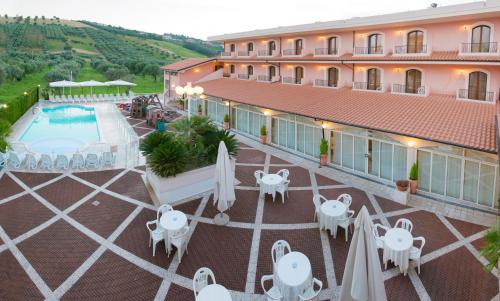 Фотография гостиницы Hotel Villa Elena