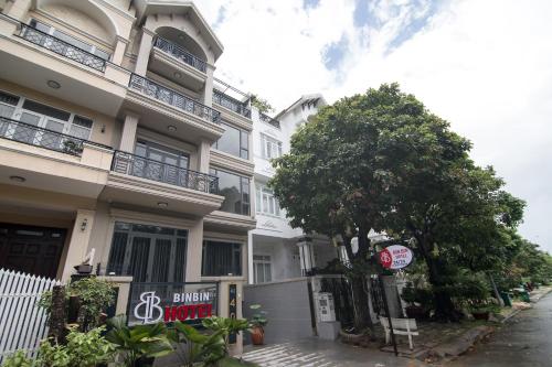 Фотография гостиницы Bin Bin Hotel 7 - Near TON DUC THANG University