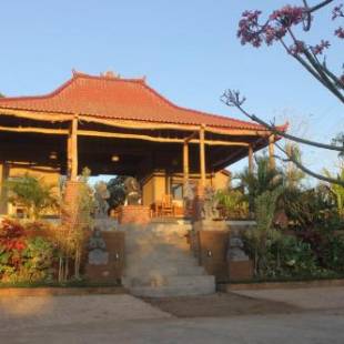 Фотографии мини отеля 
            Eliska Sari Bungalows Sumberkima