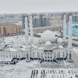 Фотография квартиры Апартаменты Luxury возле посольства США 19эт. 2х комн.кв с шикарным видом на Мечеть Хазрет Султан