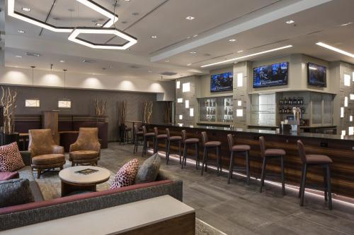 Фотография гостиницы Courtyard by Marriott New Orleans Downtown Near the French Quarter