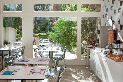 Фотография гостиницы Ibis Styles Centre Niort