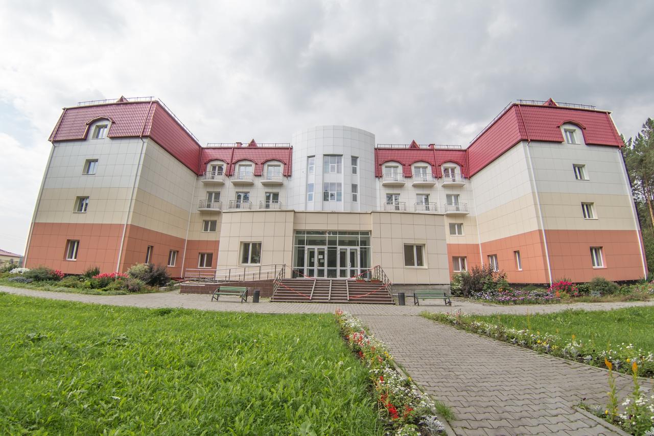 Фотография базы отдыха АМАКС Остров Сокровищ