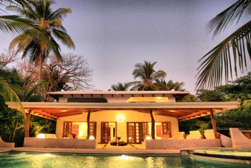 Фотографии гостиницы
Hotel Tropico Latino