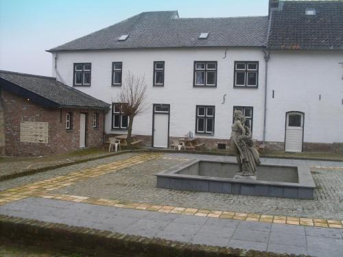 Фотография гостевого дома Cozy Farmhouse in Bemelen with Terrace