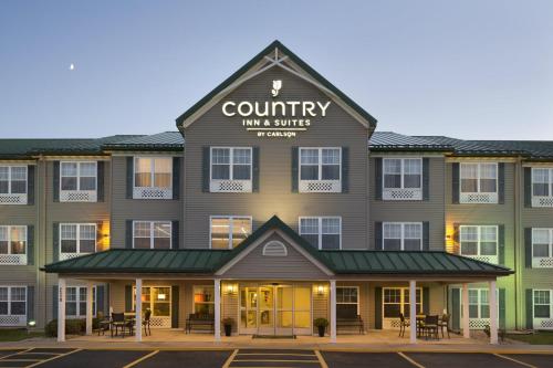 Фотография гостиницы Country Inn & Suites by Radisson, Ankeny, IA