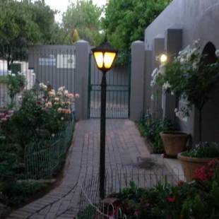 Фотографии мини отеля
Bio-Pointment Guest Suites