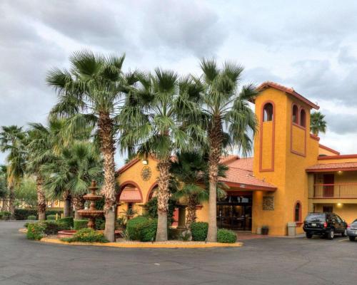 Фотография гостиницы Quality Inn and Suites Goodyear