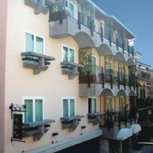 Фотографии гостиницы
Hotel Mavino