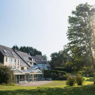 Фотографии гостиницы
Latitude Ouest Hotel Restaurant & Spa