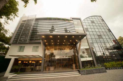 Фотография гостиницы HOTEL SAVITHRI