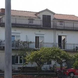 Фотографии гостевого дома
Apartments by the sea Bilice, Krka - 16689