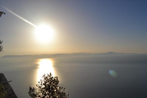 Фотографии базы отдыха
Luna D'Agerola