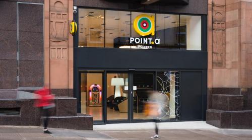 Фотография гостиницы Point A Hotel Glasgow