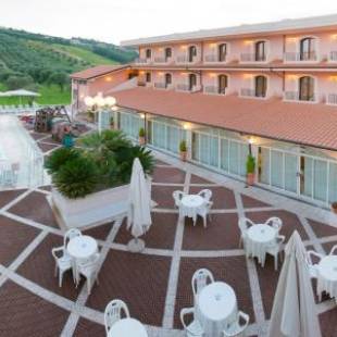 Фотографии гостиницы
Hotel Villa Elena