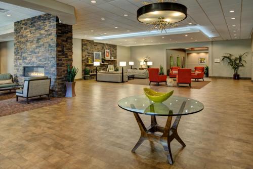 Фотография гостиницы DoubleTree by Hilton Hotel Flagstaff