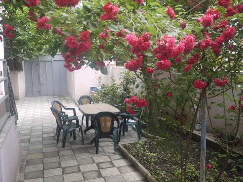 Фотографии гостевого дома
Family Hotel Mountain Scream