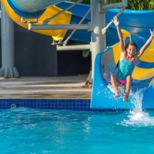 Фотографии базы отдыха
Nobby Beach Holiday Village