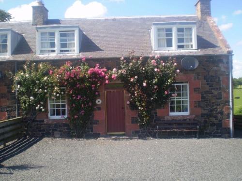 Фотографии гостевого дома 
            Craggs Cottage, Kelso, Roxburghshire