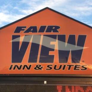 Фотографии гостиницы 
            Fairview Inn and Suites