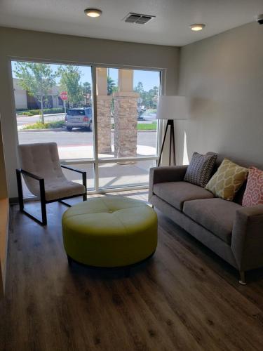 Фотография гостиницы Woodspring Suites Orlando International Drive