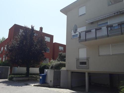 Фотография гостевого дома Apartments with a parking space Sveta Nedelja, Prigorje - 17613