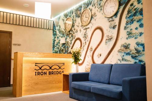Фотографии гостиницы 
            Iron Bridge