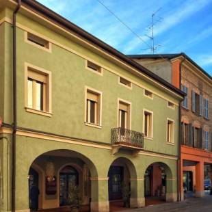 Фотографии мини отеля
Ermellina