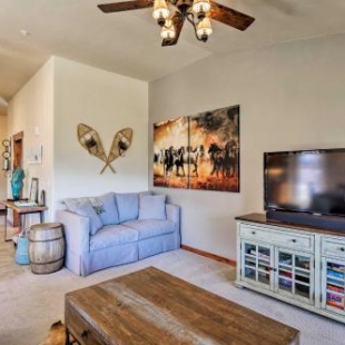 Фотография гостевого дома Winter Park Condo with Hot Tub and Mountain Views!