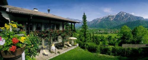 Фотография гостиницы Hotel Restaurant Neu Meran