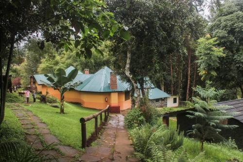 Фотография гостиницы Lawns Hotel