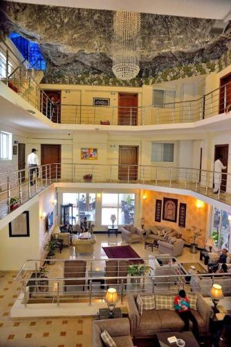 Фотографии гостиницы
Holiday Grand Resort Bhurban