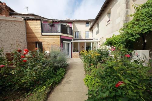 Фотография мини отеля La Loge des Fées