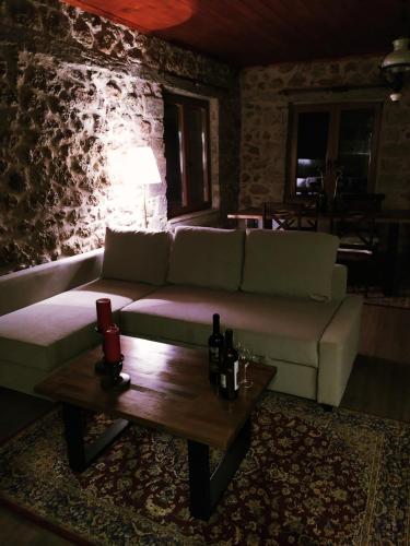 Фотографии гостевого дома
Petradi Guesthouse