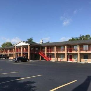 Фотографии мини отеля 
            Americas Inn Bardstown