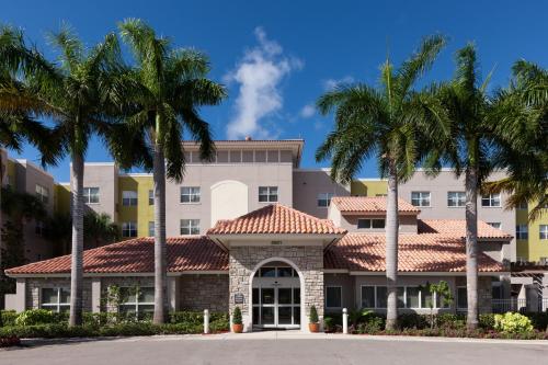 Фотография гостиницы Residence Inn by Marriott Fort Lauderdale Airport & Cruise Port