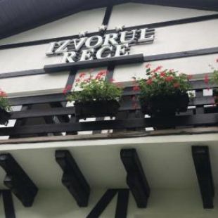 Фотография мотеля Izvorul Rece Sinaia