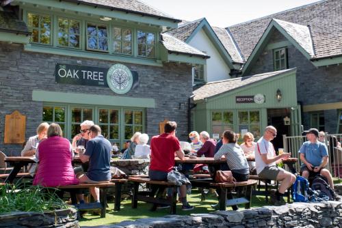 Фотография мини отеля Oak Tree Inn