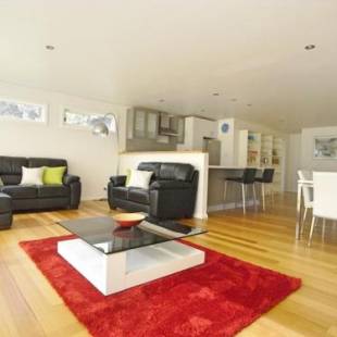 Фотографии гостевого дома
Seaview Apartment