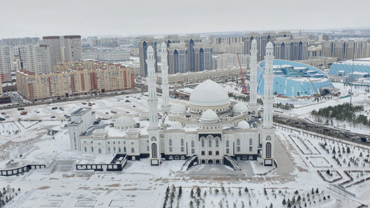 Фотографии квартиры 
            Апартаменты Luxury возле посольства США 19эт. 2х комн.кв с шикарным видом на Мечеть Хазрет Султан