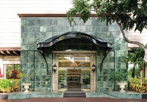 Фотография гостиницы Wyndham Vacation Resorts Royal Garden at Waikiki