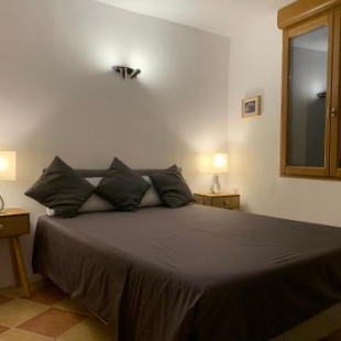 Фотография мини отеля PILA & BED Montpellier Centre Corum Comédie - Chambre calme climatisée - Quiet air-conditioned room NETFLIX