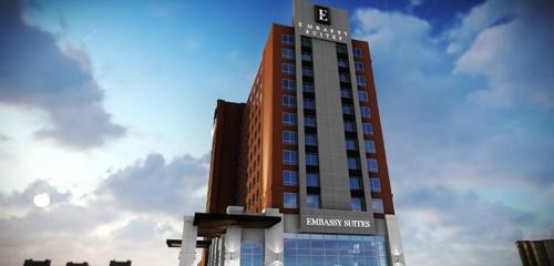 Фотография гостиницы Embassy Suites By Hilton Toronto Airport
