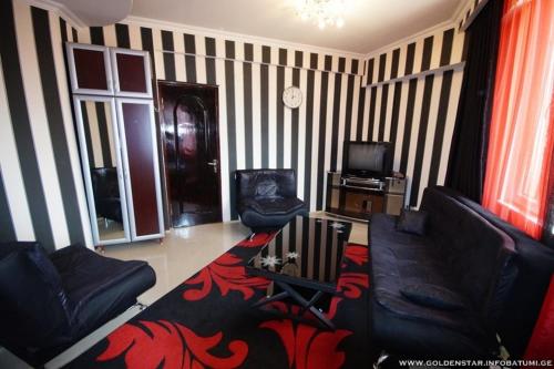 Фотографии гостиницы 
            Golden tecina