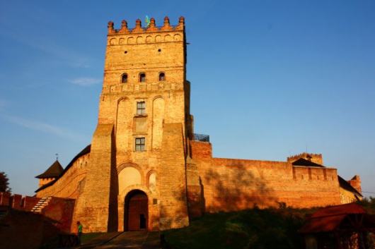 Фотографии достопримечательности
Замок Любарта