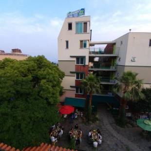 Фотографии гостевого дома
Backpacker's Home