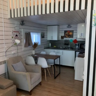 Фотография Коттеджа Eliza Home в Сосново Хауз